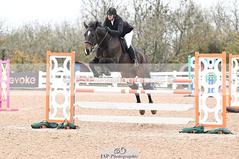 251105-143322-00907 - Cls 06 Fox & 1.20m