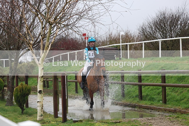 3E7A7604 - Class 3: 90cm