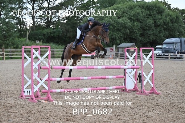 BPP_0682 - CLASS 8 Senior Newcomers/ 1.10m Open