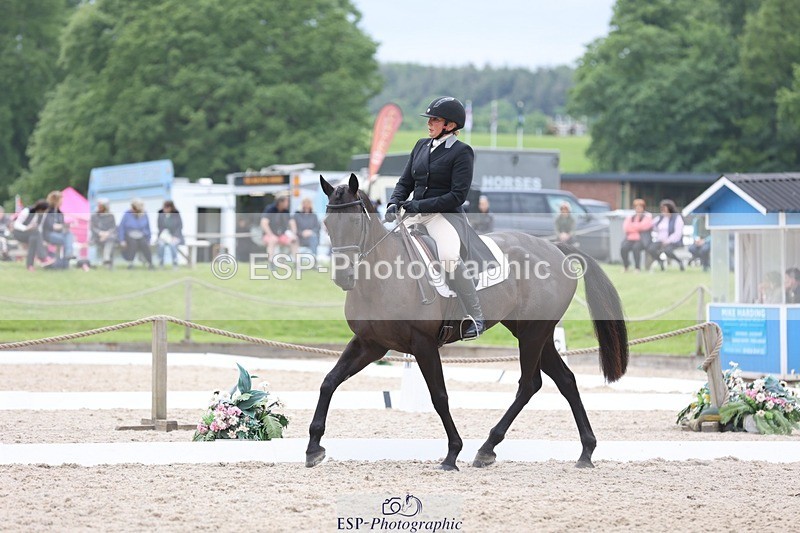 240524-170501-11208 - 376-STORM_BLUE_CURTIS-Phoebe_Buckley