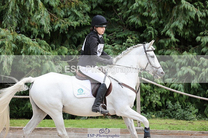 240823X-134651-18023 - 70cm R1 13.45 to 15.30