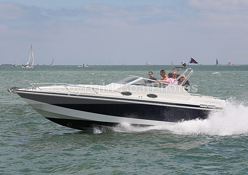 130609 INTERCEPTOR HUNTON WT7A1973 - Motorboats - Open