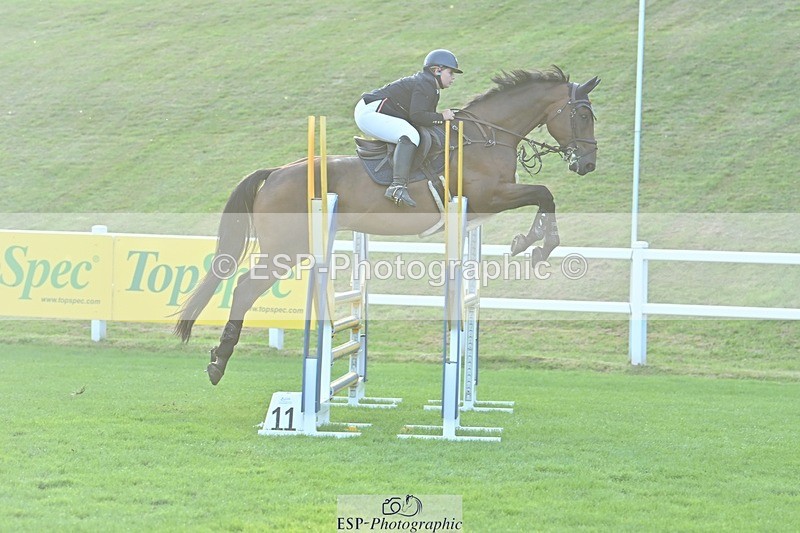 230909-181834-08052 - Cls 14 Snr 1m Derby