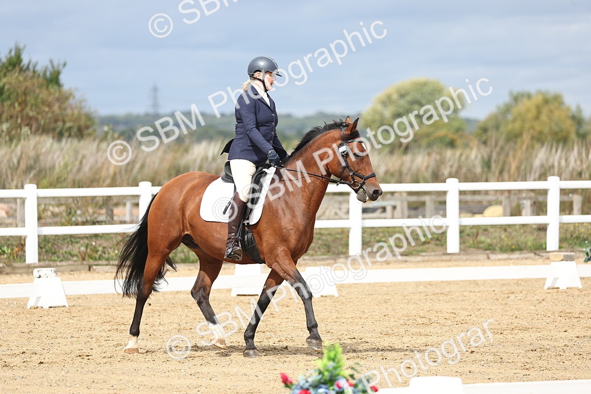 SBM_002568 - Class 7 - Novice 2 Warm Up