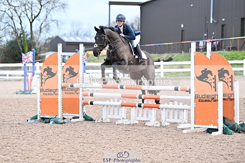 250112-092401-00671 - Cls 15 British Novice and 90cm Open