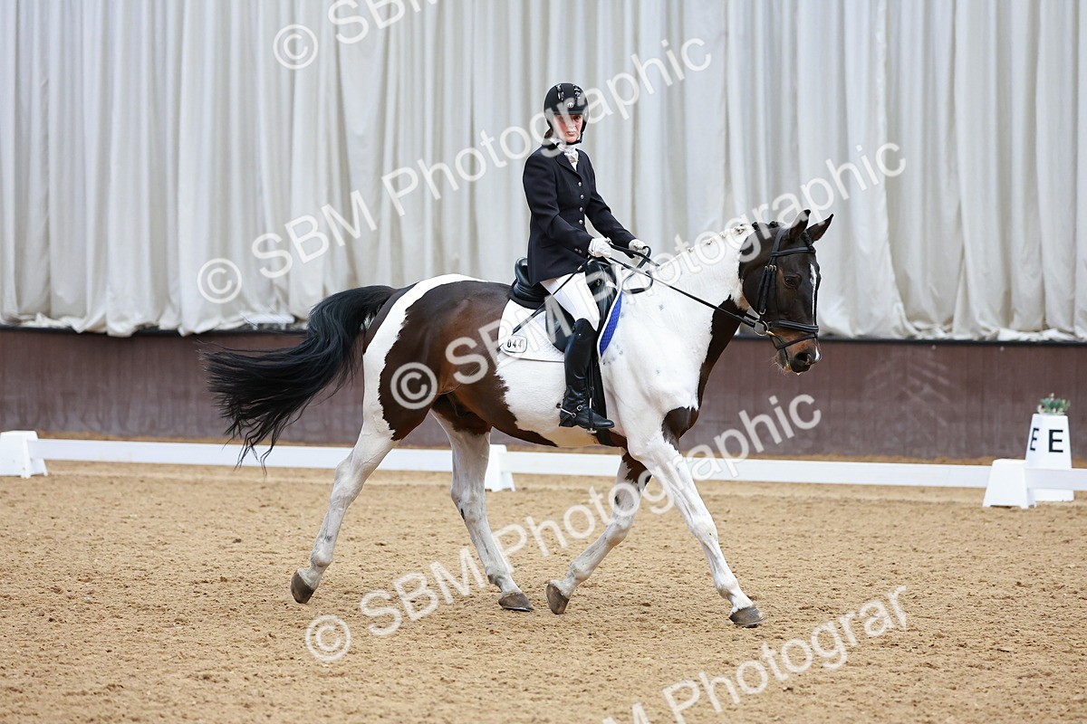 SBM_002977 - Class 14 - Novice 2