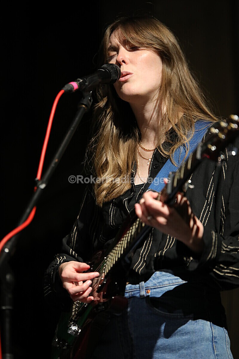 FOLK N BLUES-764 - FOLK and BLUES SEPT 2022