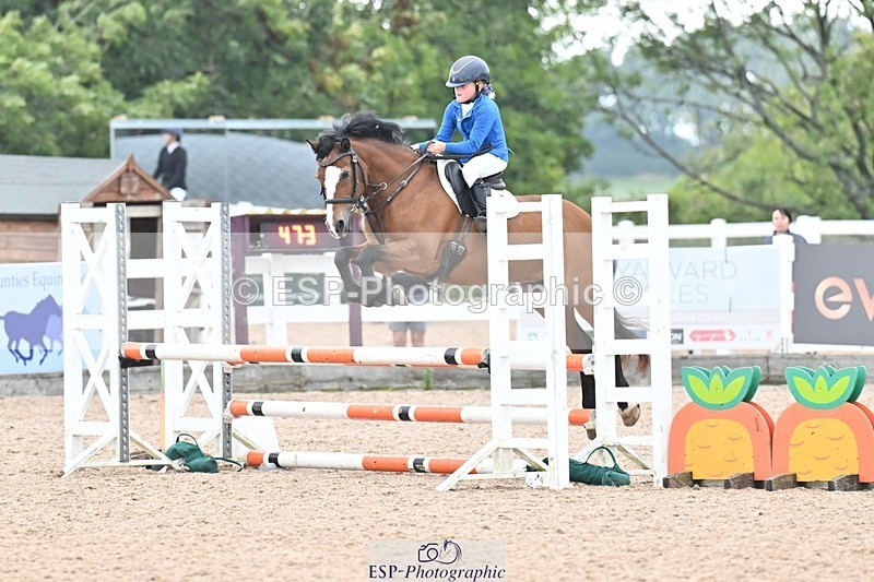 250920-122335-01115 - Cls 24+25 Club and Schools 80cm