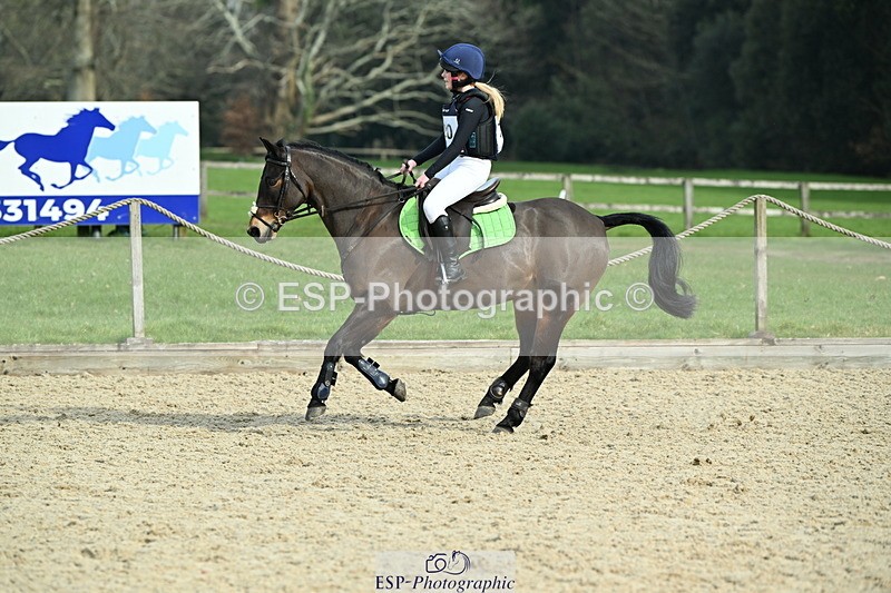 250309A-102312-00483 - Cls 01 70cm 09-50 to 10.30