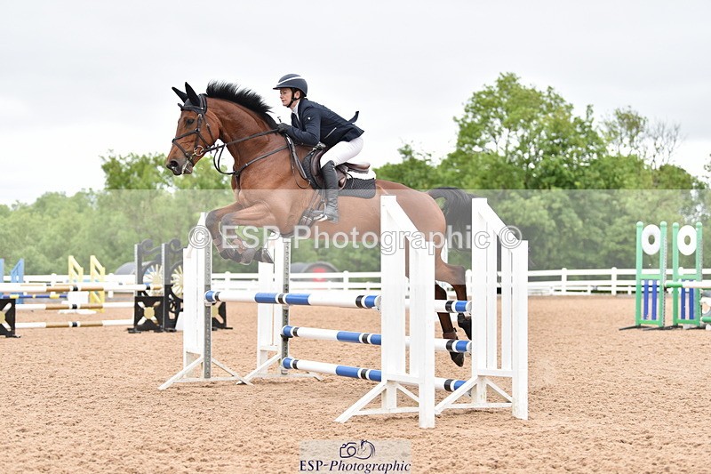 230531A-100550-00024 - Cls 1 British Novice & 90cm Open
