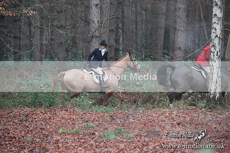 HUPY 261224 101 - Pytchley with Woodland Hunt Boxing Day Meet 26th December 2024