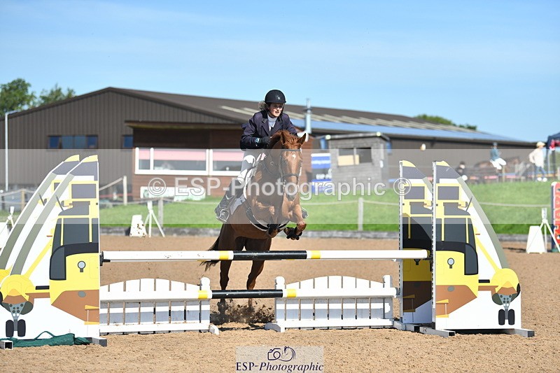 230903A-103359-03750 - Cls 12 95cm Amateur Quali