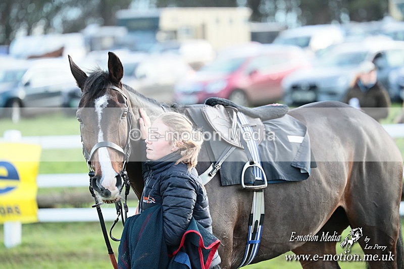 PtP 141225  1737 - New Forest Hounds PtP Larkhill 14/12/25