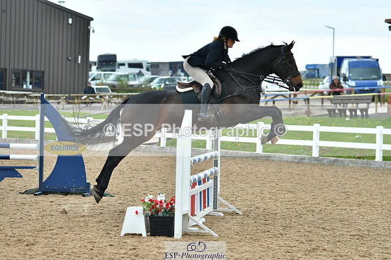 230504A-132840-01904 - Cls 4 95cm Amateur Quali