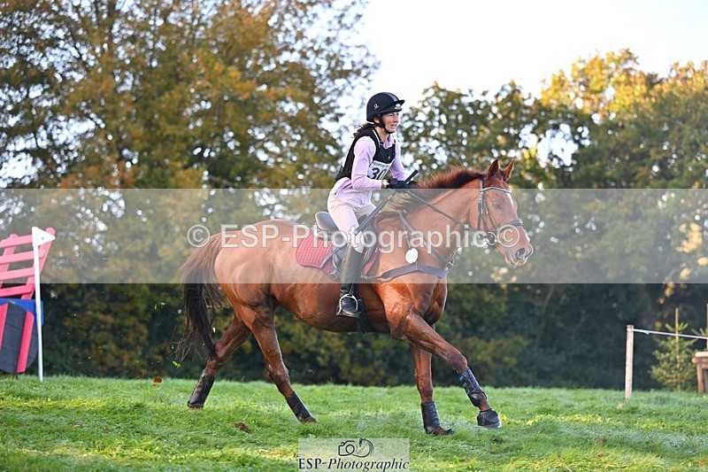 241026-095433-11076 - 308-Rachel.Lawson-RED.STAG