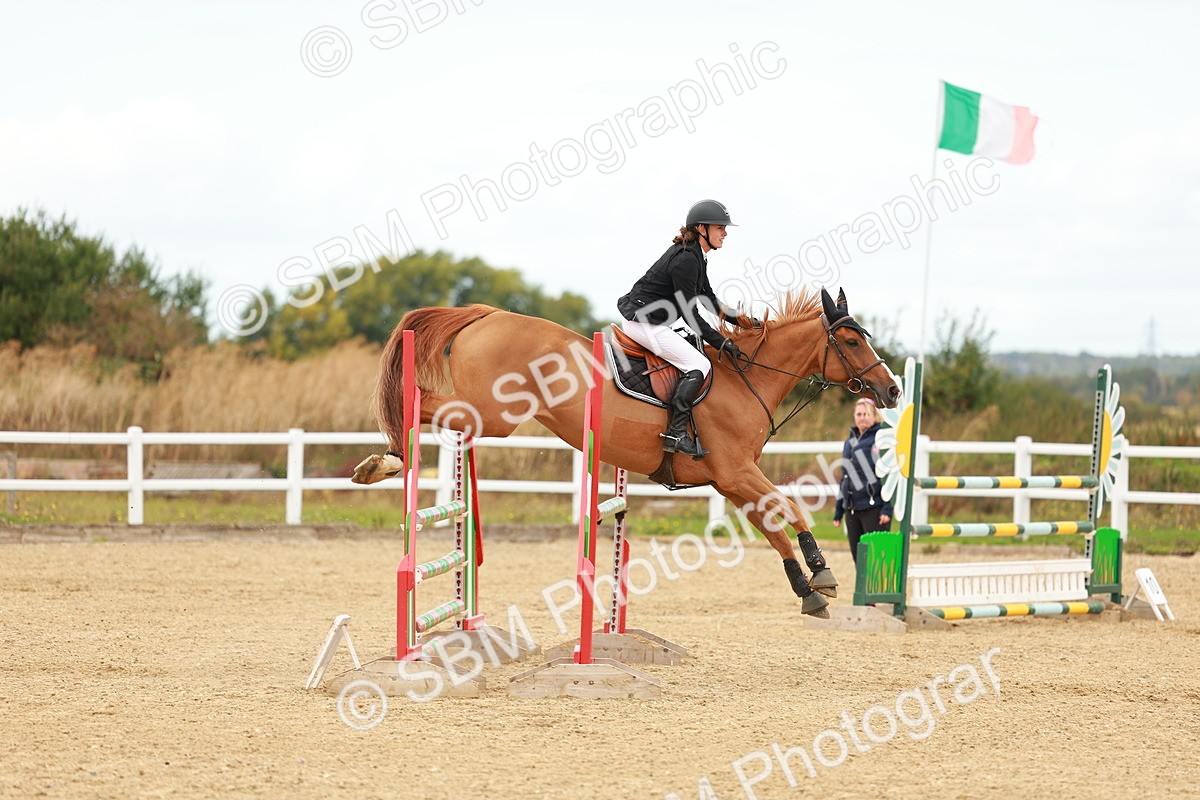 SBM_001615 - Class 4 - Senior Newcomers - 1.10m