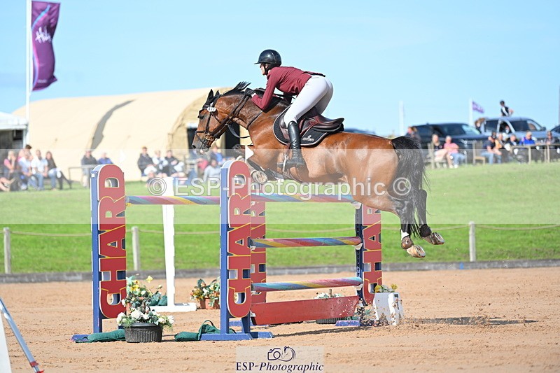 230721A-170923-08007 - Cls 10, 2 Star Big 1.45m Break to End