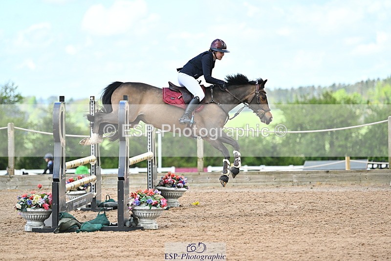 240504A-120442-01396 - Cls 3 Pony Discovery & 90cm Open