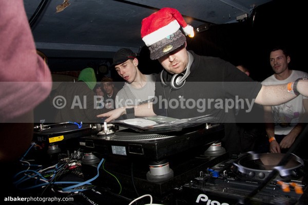 81 - Hit & Run @ factory251 19.12.11