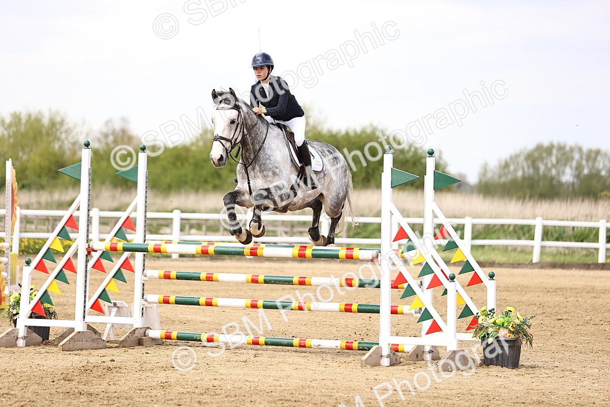 SBM_002311 - Class 11 - Senior newcomers - 1.10m