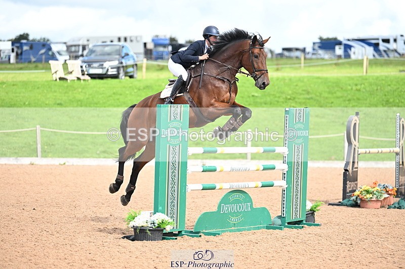 240912A-130048-01604 - Cls 3 Snr Foxhunter