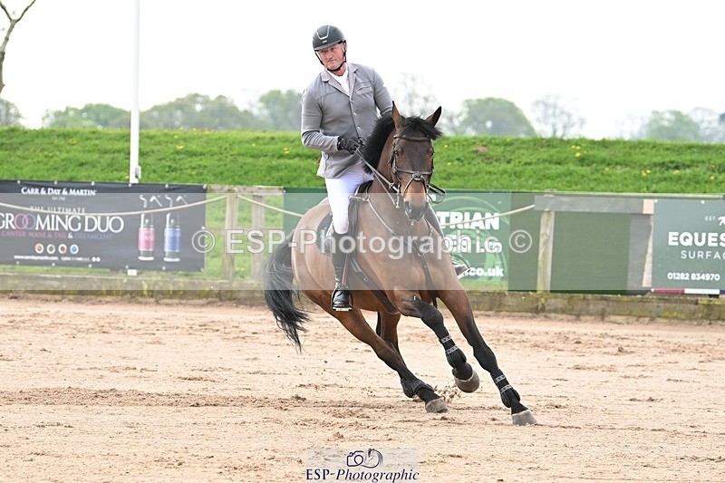 250425-102717-08198 - Cls 2 - 2 Star Small Tour