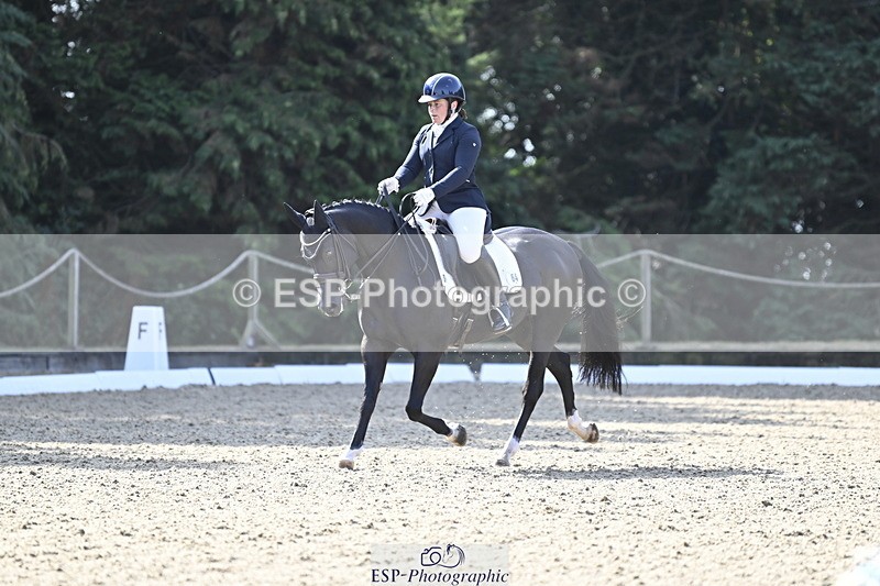 250810A-100521-04766 - 064-Amy.CoxPretty.Picture