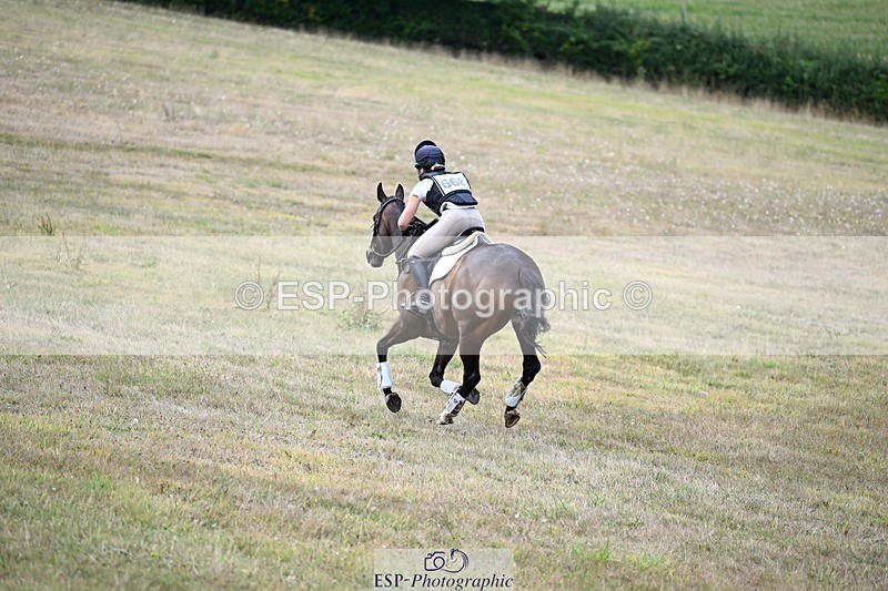 250803A-151921-16196 - O-668-Leia.Massey-SLIPALONGTREVASKIS