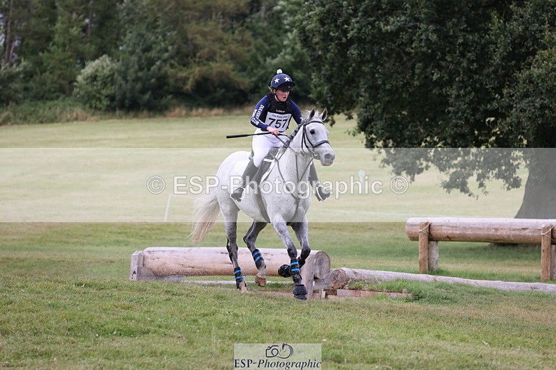 240825X-143213-34679 - 80cm XC 14.30 to 15.30