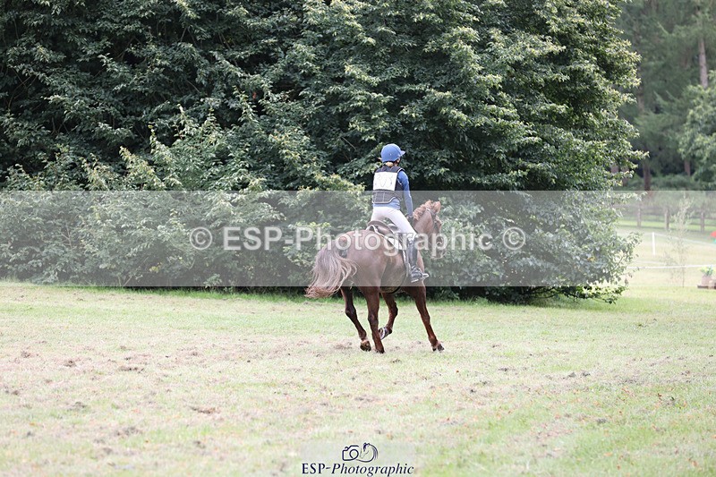 240825X-140635-34440 - 80cm XC 13.30 to 14.30