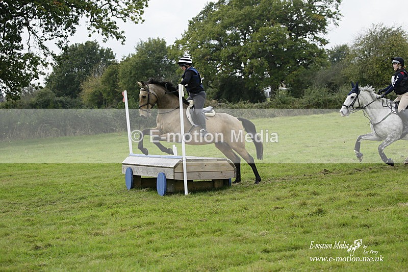  WWHT 171021 2333 - Novice Pairs (0.80m)  17/10/21