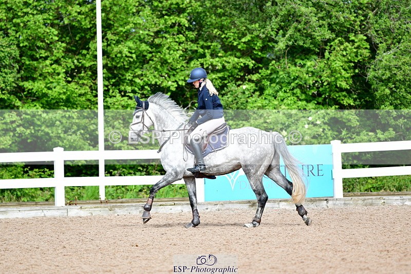 240526A-094105-07139 - Cls 32 British Novice and 90cm Open