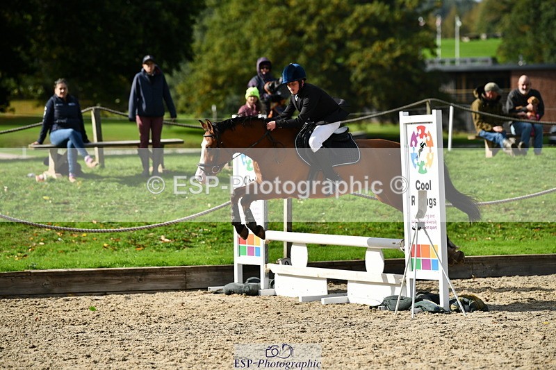 251004A-144909-01539 - Classes 8 & 9 70cm