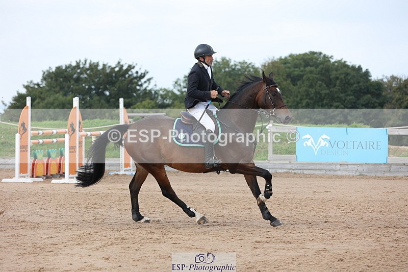 230915A-113917-01826 - Cls 2 Snr Foxhunter