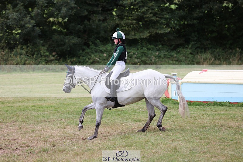 240825X-120410-32413 - 70cm XC 12.00 to End