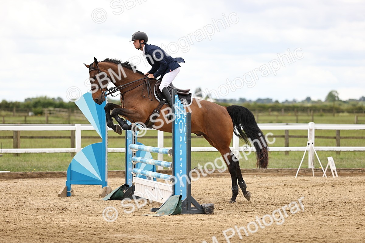 SBM_002700 - Class 10 - Senior Discovery - 1.00m