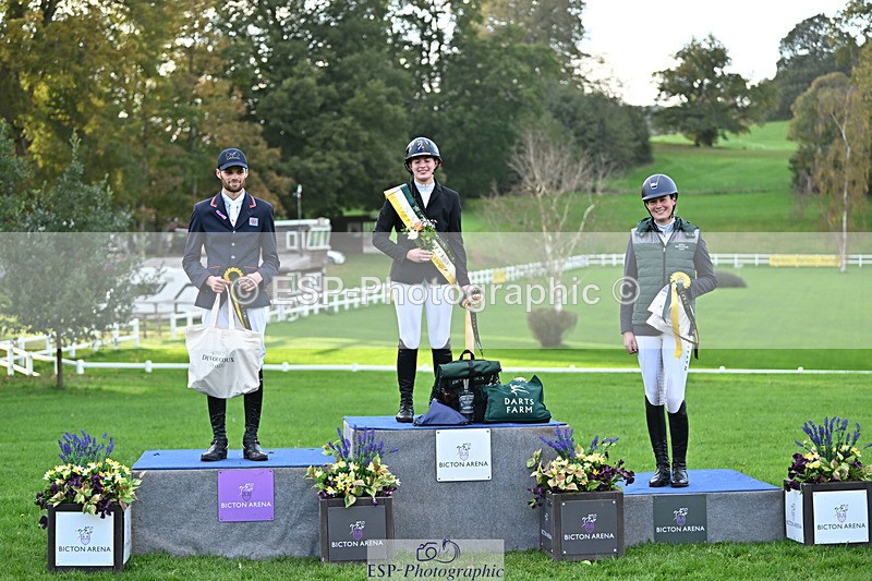 241025-170643-10777 - Presentations - CCI 3 Star Short