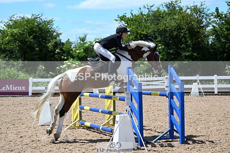 240609A-133742-05795 - Cls 25 Pony Newcomers and 1m Open