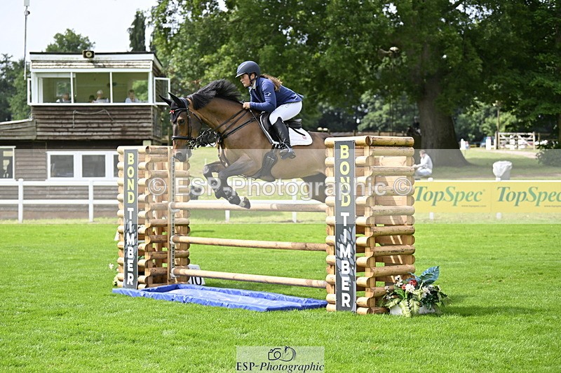 250613A-105416-00624 - Cls 1 Snr Newcomers and 1.10m Open