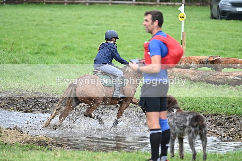 WJ7_1004 - Time at Photographer 12:22 to 12:35