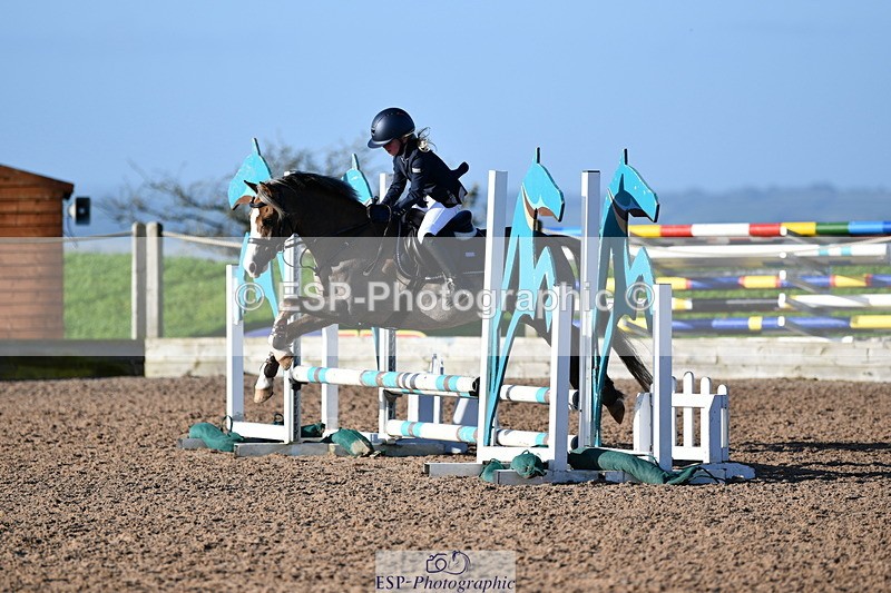 241026A-095419-00542 - SAT Cls 20+21 Club and Schools 60cm