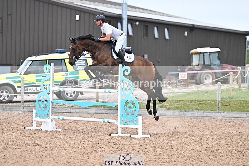 240828A-163052-01355 - Cls 5 Snr Foxhunter and 1.20m Open