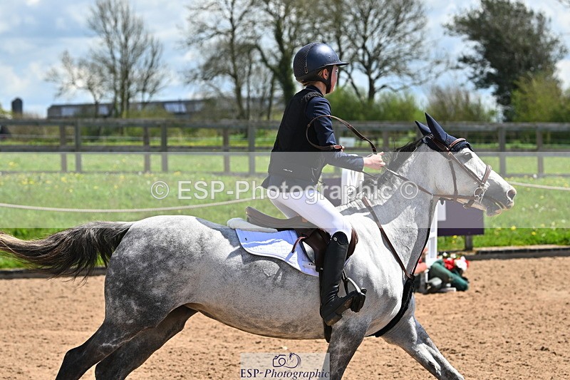 240504A-125214-01661 - Cls 4 Blue Chip Pony Newcomers & 1m Open