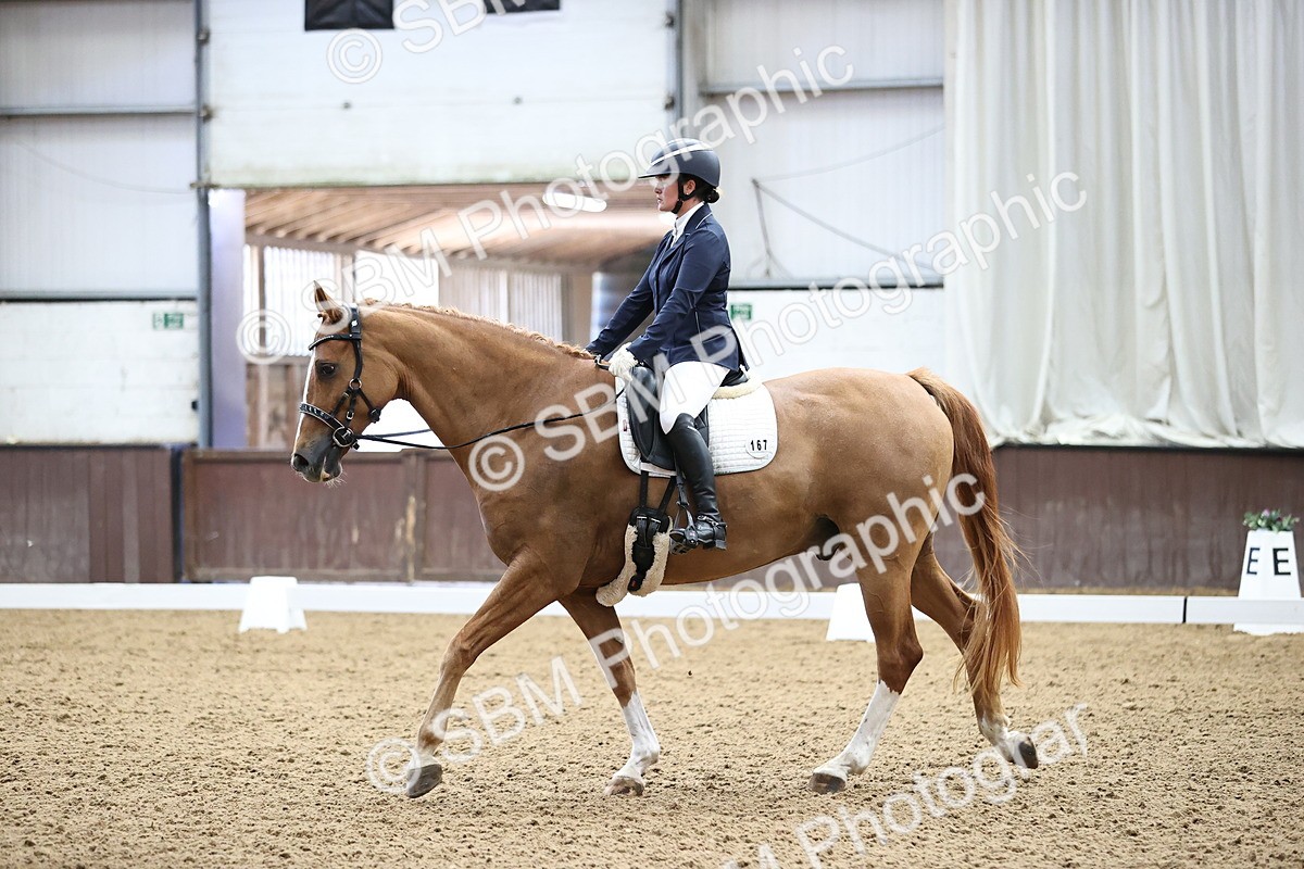 SBM_000854 - Novice 4 Warm Up