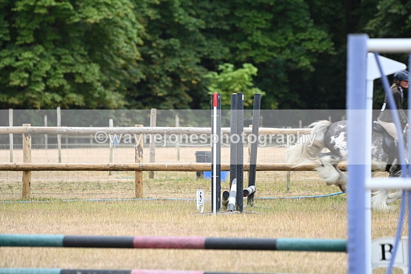 WJ6_9720 - Class 12 Minimus Jumping 45cm