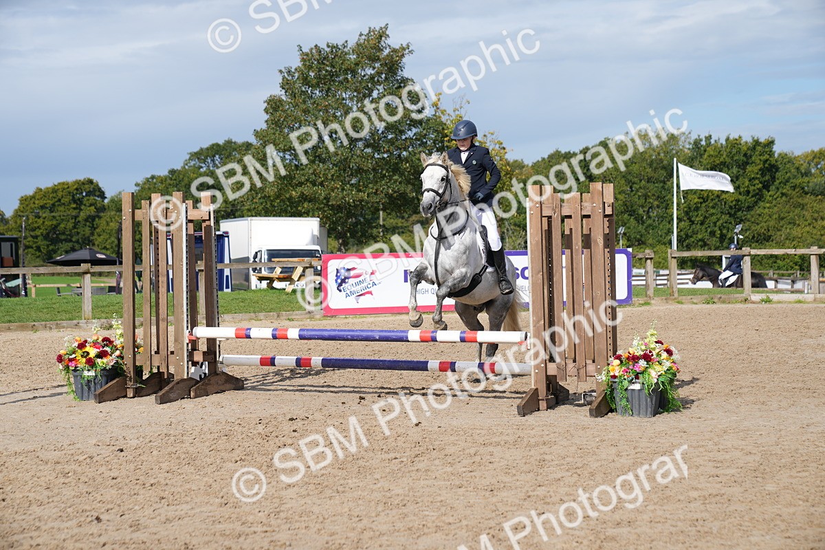 SBM_02412 - J55 - Clear Round 60cm