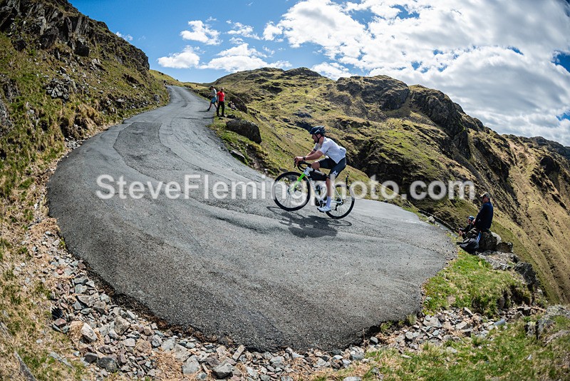 112233 - Hardknott Hairpin 11.00 - 12.00