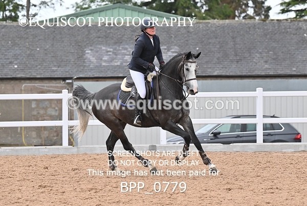 BPP_0779 - CLASS 29 SUN GFS Saddles Senior Newcomers/1.10m Open