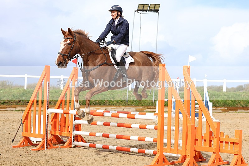 3E7A0845 - Class 4: Senior British Novice/90cm open