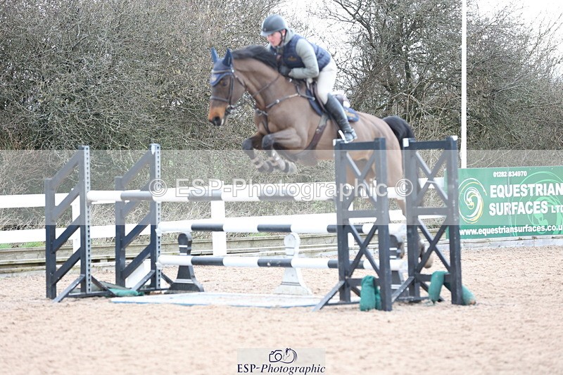 240223A-133017-01547 - Cls 5 Newcomers and 1.10m Open